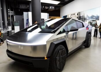 Tesla’s Cybertruck range extender just became an even worse deal