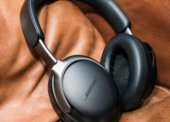 Bose acquires premium audio brand McIntosh