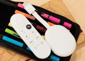 You can save $10 on Google’s 4K-ready Chromecast before it’s gone for good