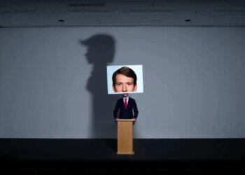 Claude AI Exploited to Operate 100+ Fake Political Personas in Global Influence Campaign